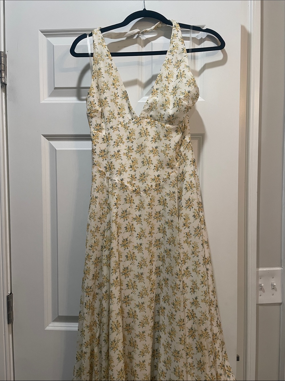 House of CB Ivory and Gold Floral Halter Midi Dress - Picture 2 of 2